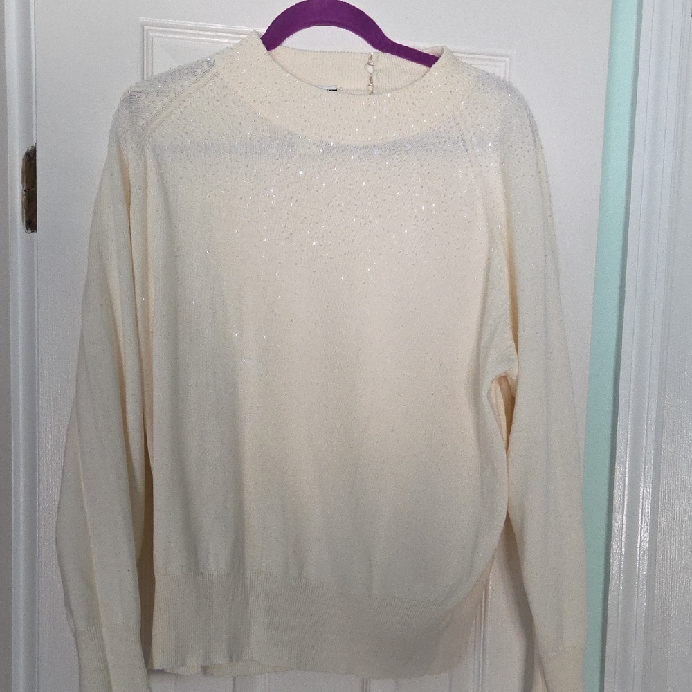 August Max Sparkling Cream Sweater